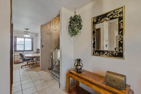 16533 Louis Avenue South Holland IL 60473