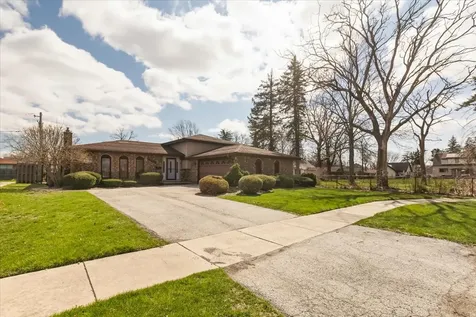 16533 Louis Avenue South Holland IL 60473