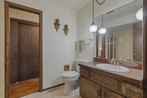 16533 Louis Avenue South Holland IL 60473
