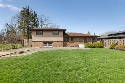 16533 Louis Avenue South Holland IL 60473