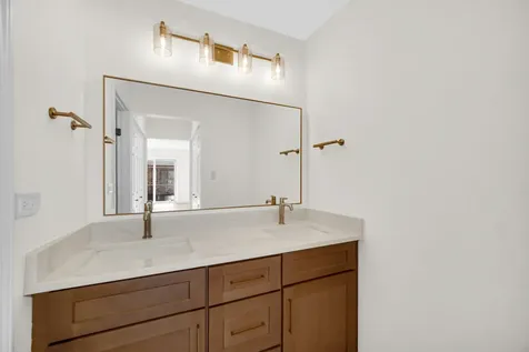 19W278 Governors Trail Oak Brook IL 60523