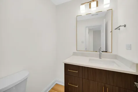 19W278 Governors Trail Oak Brook IL 60523