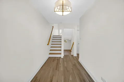 19W278 Governors Trail Oak Brook IL 60523
