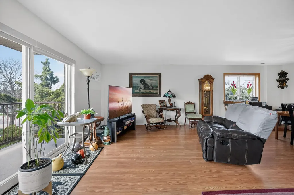 40 South Main Street Glen Ellyn IL 60137