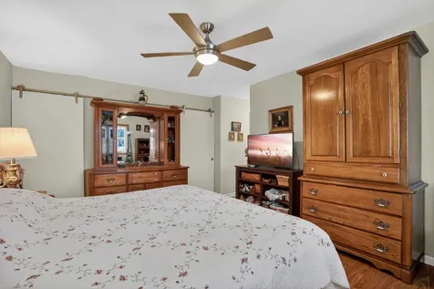 40 South Main Street Glen Ellyn IL 60137