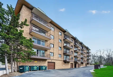 40 South Main Street Glen Ellyn IL 60137