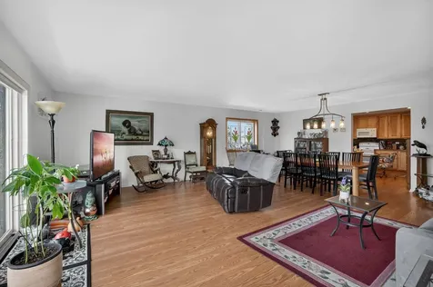 40 South Main Street Glen Ellyn IL 60137