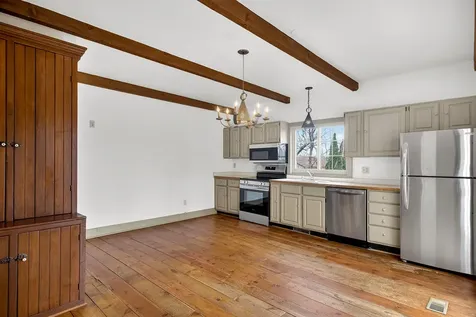 127 West River Street Rockton IL 61072