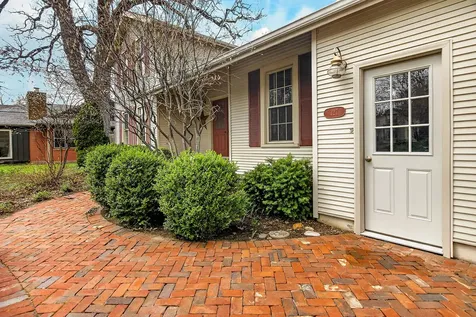 127 West River Street Rockton IL 61072