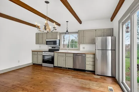 127 West River Street Rockton IL 61072
