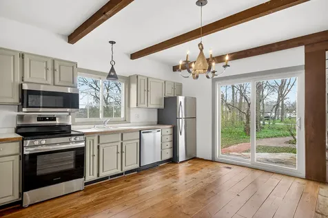 127 West River Street Rockton IL 61072