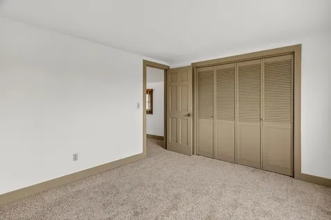 127 West River Street Rockton IL 61072