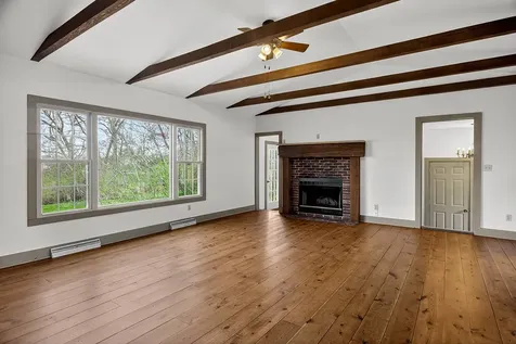 127 West River Street Rockton IL 61072
