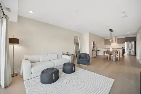 815 Laurel Avenue Highland Park IL 60035