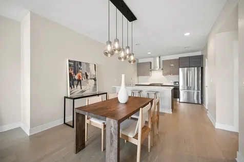 815 Laurel Avenue Highland Park IL 60035