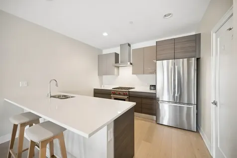 815 Laurel Avenue Highland Park IL 60035