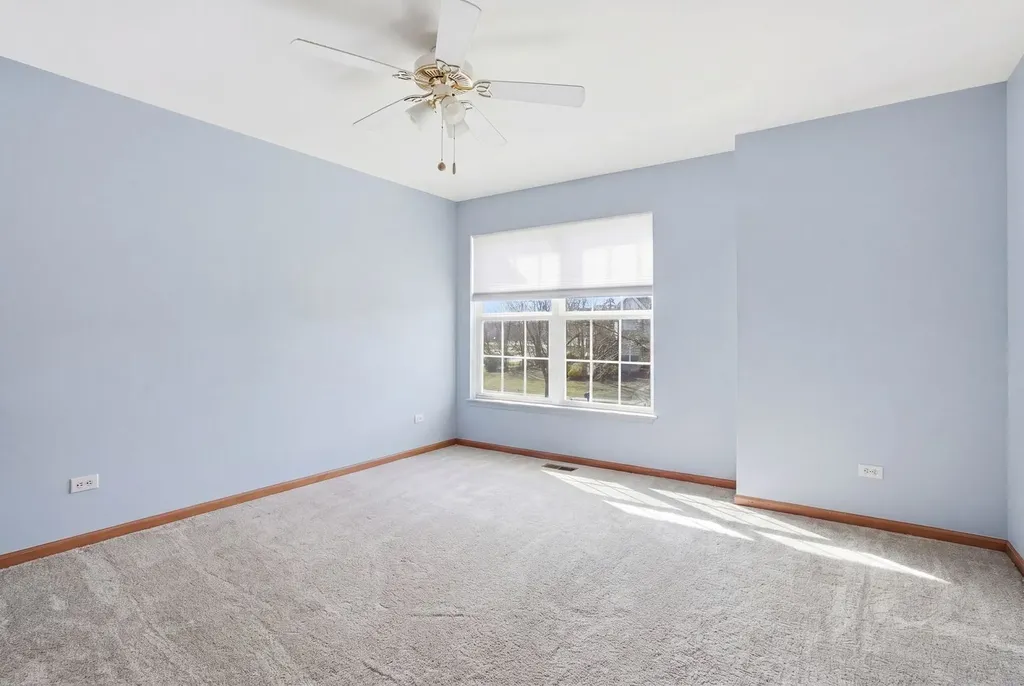 392 East 17th Place Lombard IL 60148