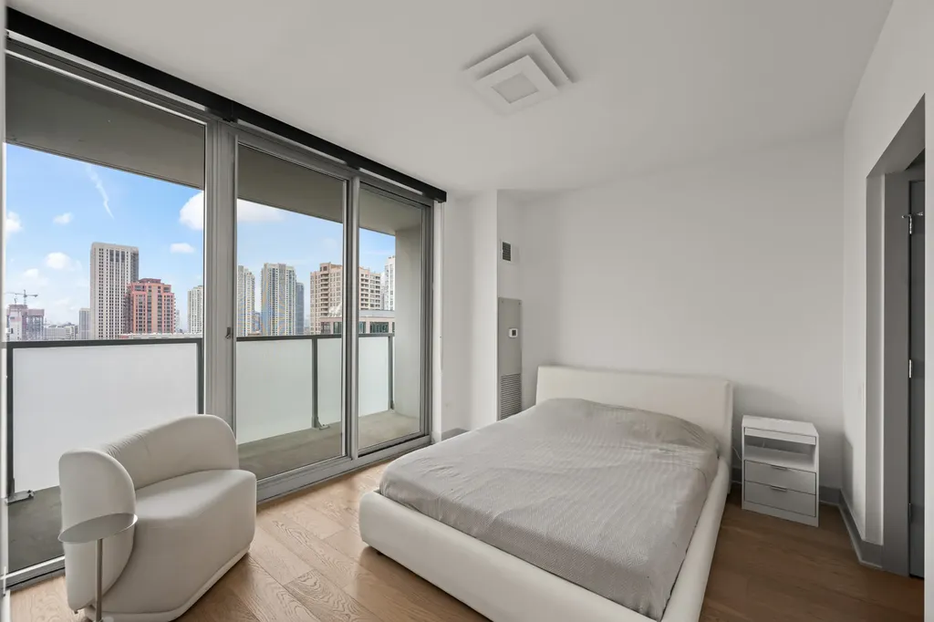 659 West Randolph Street Chicago IL 60661