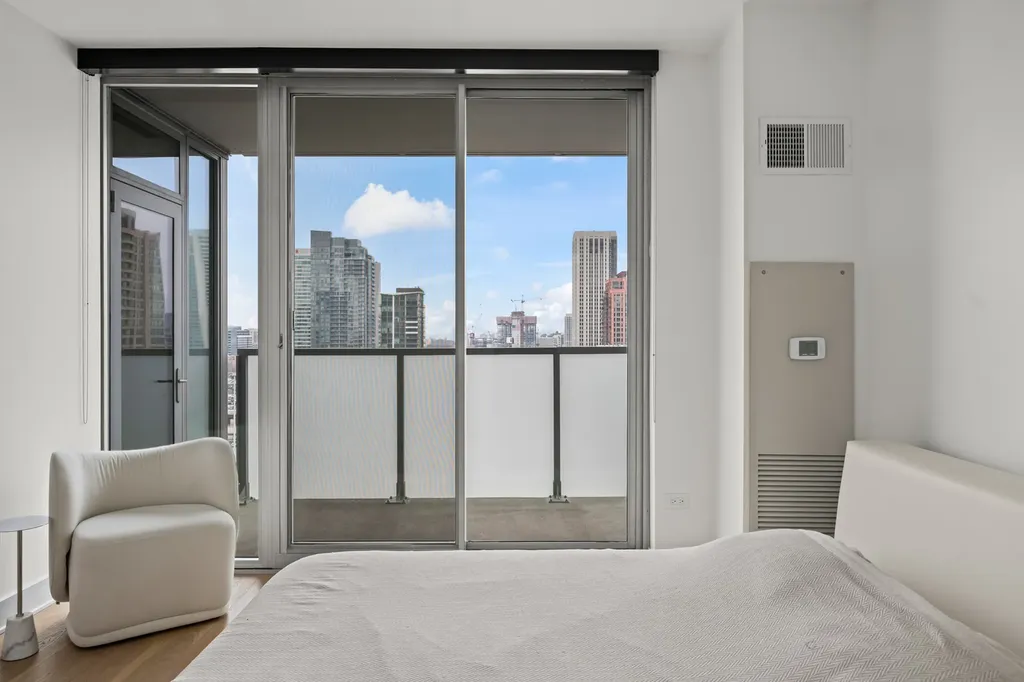 659 West Randolph Street Chicago IL 60661