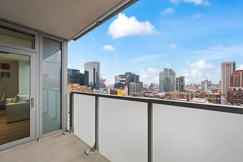 659 West Randolph Street Chicago IL 60661