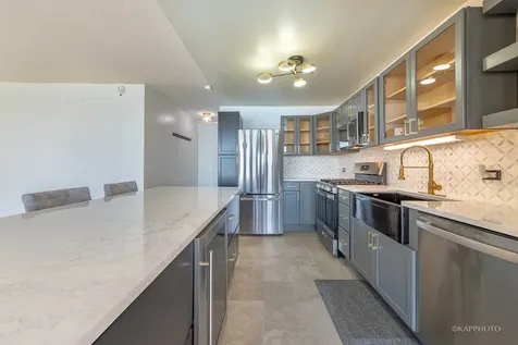 6700 South South Shore Drive Chicago IL 60649