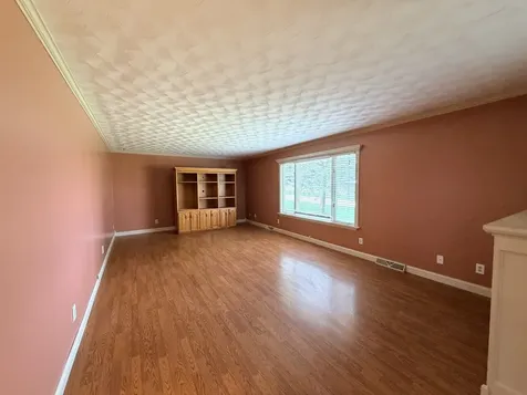 734 1ST Street West Brooklyn IL 61378