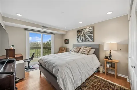 1280 Rudolph Road Northbrook IL 60062
