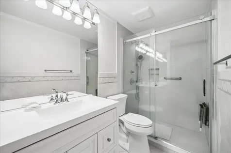 1280 Rudolph Road Northbrook IL 60062
