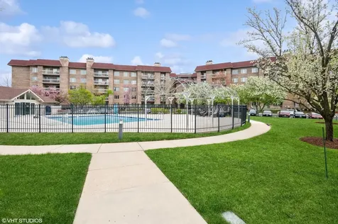 1280 Rudolph Road Northbrook IL 60062