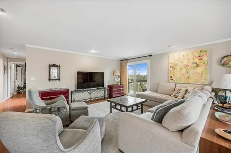 1280 Rudolph Road Northbrook IL 60062