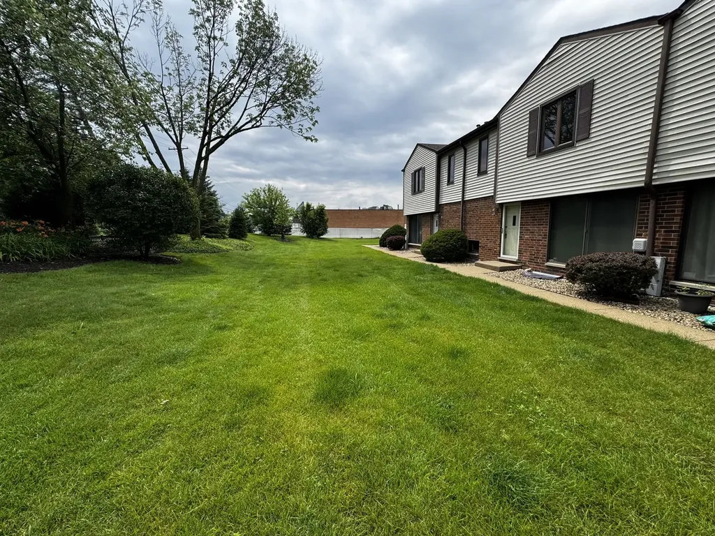 786 Greenwood Road Northbrook IL 60062