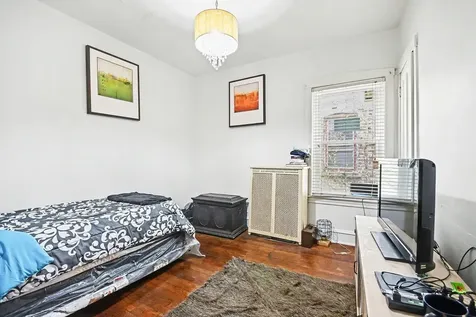 1216 North Mason Avenue Chicago IL 60651