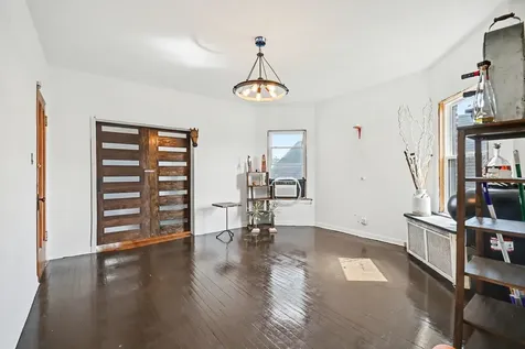1216 North Mason Avenue Chicago IL 60651