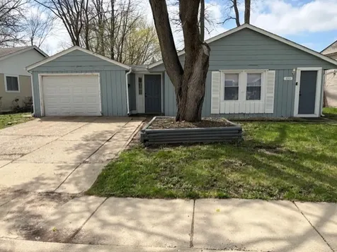 100 Hickory Drive Carpentersville IL 60110