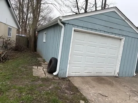 100 Hickory Drive Carpentersville IL 60110