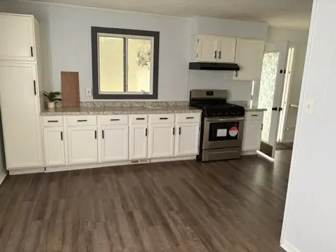 100 Hickory Drive Carpentersville IL 60110