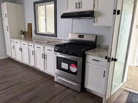 100 Hickory Drive Carpentersville IL 60110
