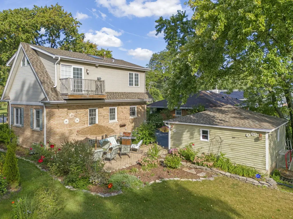 1115 North Main Street Wheaton IL 60187