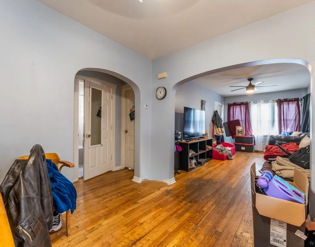 3636 North Osceola Avenue Chicago IL 60634