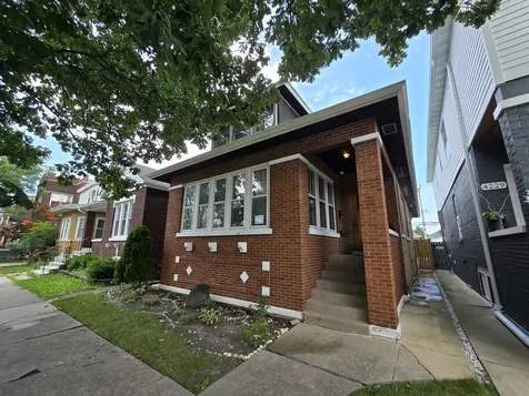 4231 North Marmora Avenue Chicago IL 60634