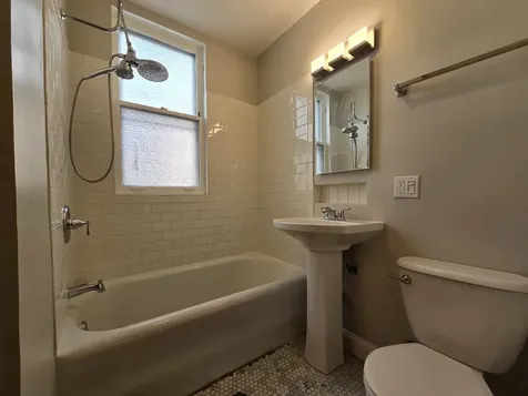 4231 North Marmora Avenue Chicago IL 60634