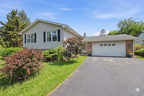1928 North High Grove Lane Palatine IL 60074