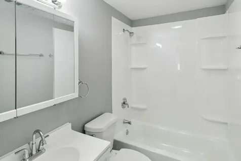 9305 South Homan Avenue Evergreen Park IL 60805
