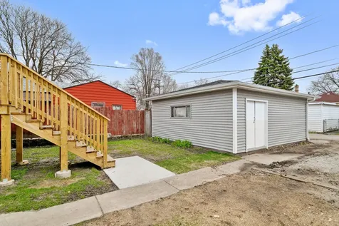 9305 South Homan Avenue Evergreen Park IL 60805