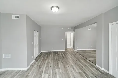 9305 South Homan Avenue Evergreen Park IL 60805