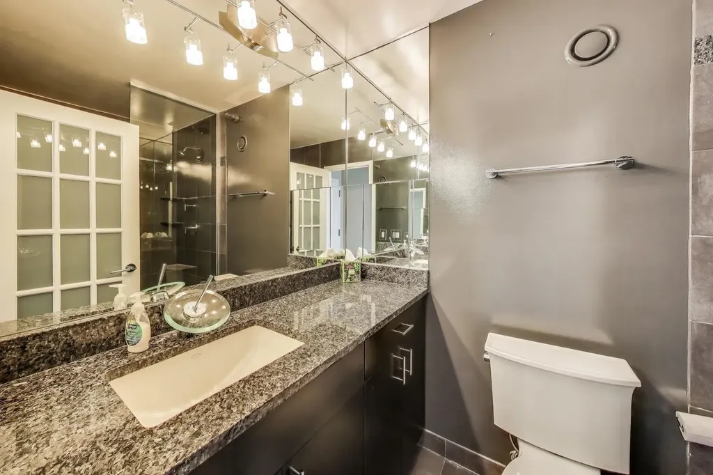 10 East Ontario Street Chicago IL 60611