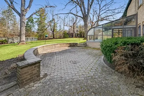 396 Sheridan Road Glencoe IL 60022