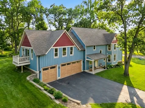 885 Geneva Road St. Charles IL 60174