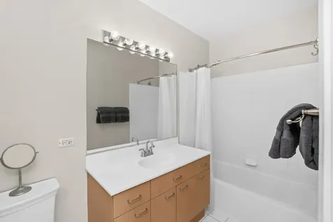 1210 Chicago Avenue Evanston IL 60202