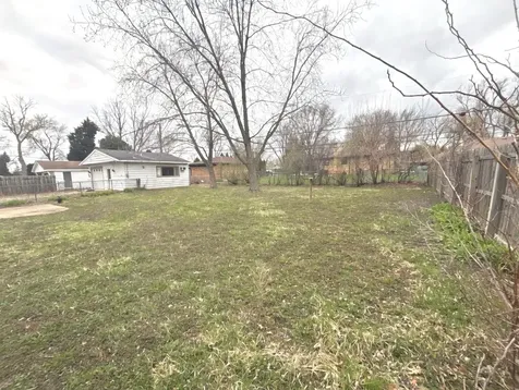 17W452 Butterfield Road Villa Park IL 60181